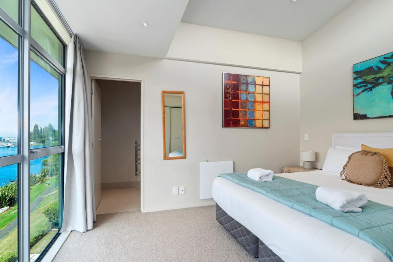 Two Views Taupo Apartment Esterno foto
